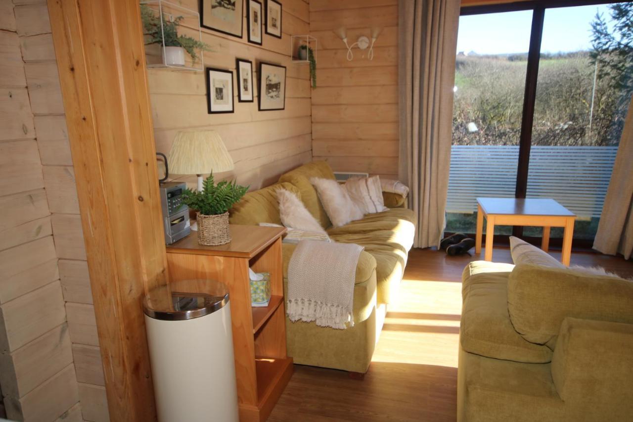 Hartland Hideaway Lodge Woolfardisworthy  Екстер'єр фото
