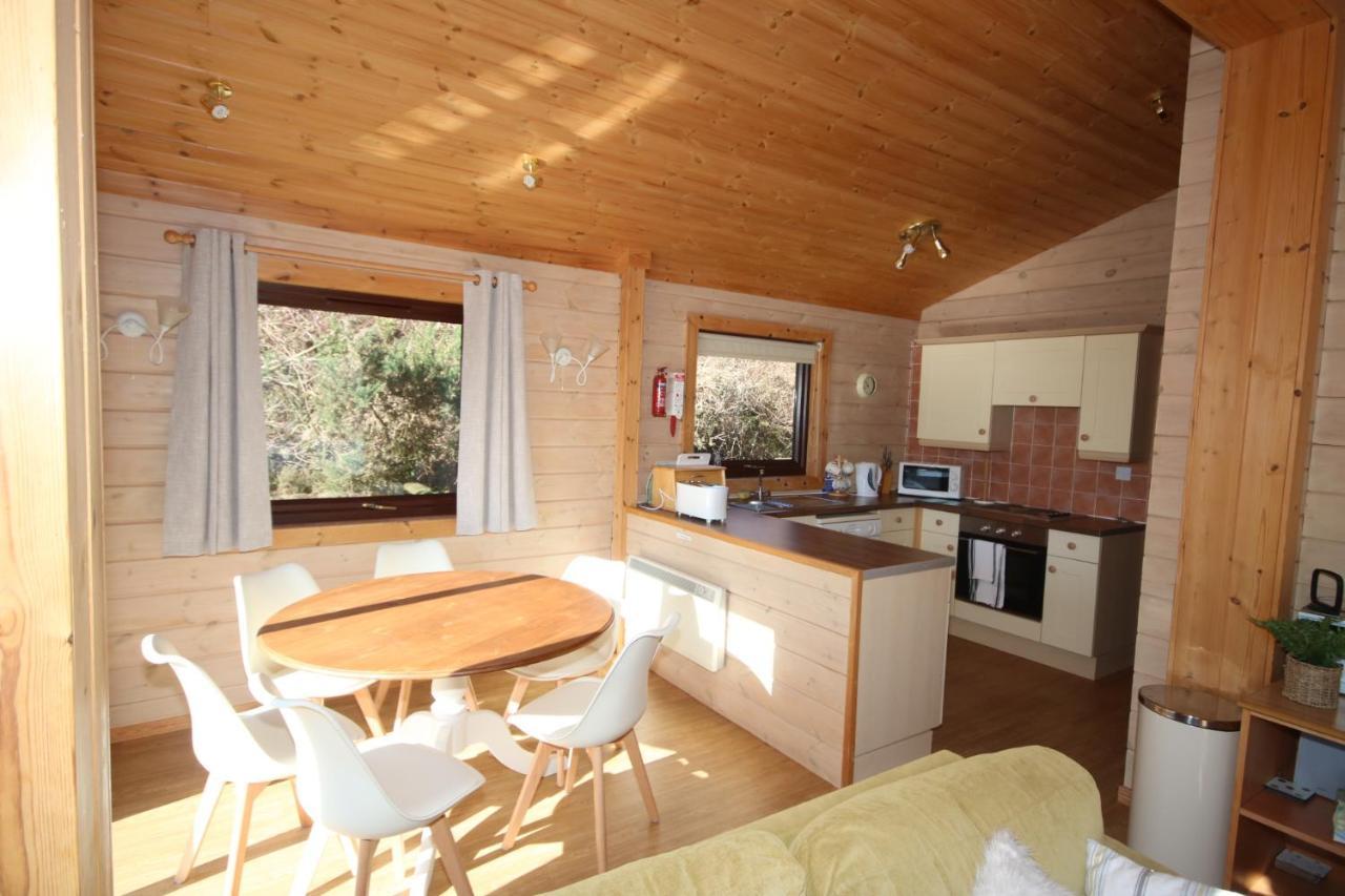 Hartland Hideaway Lodge Woolfardisworthy  Екстер'єр фото