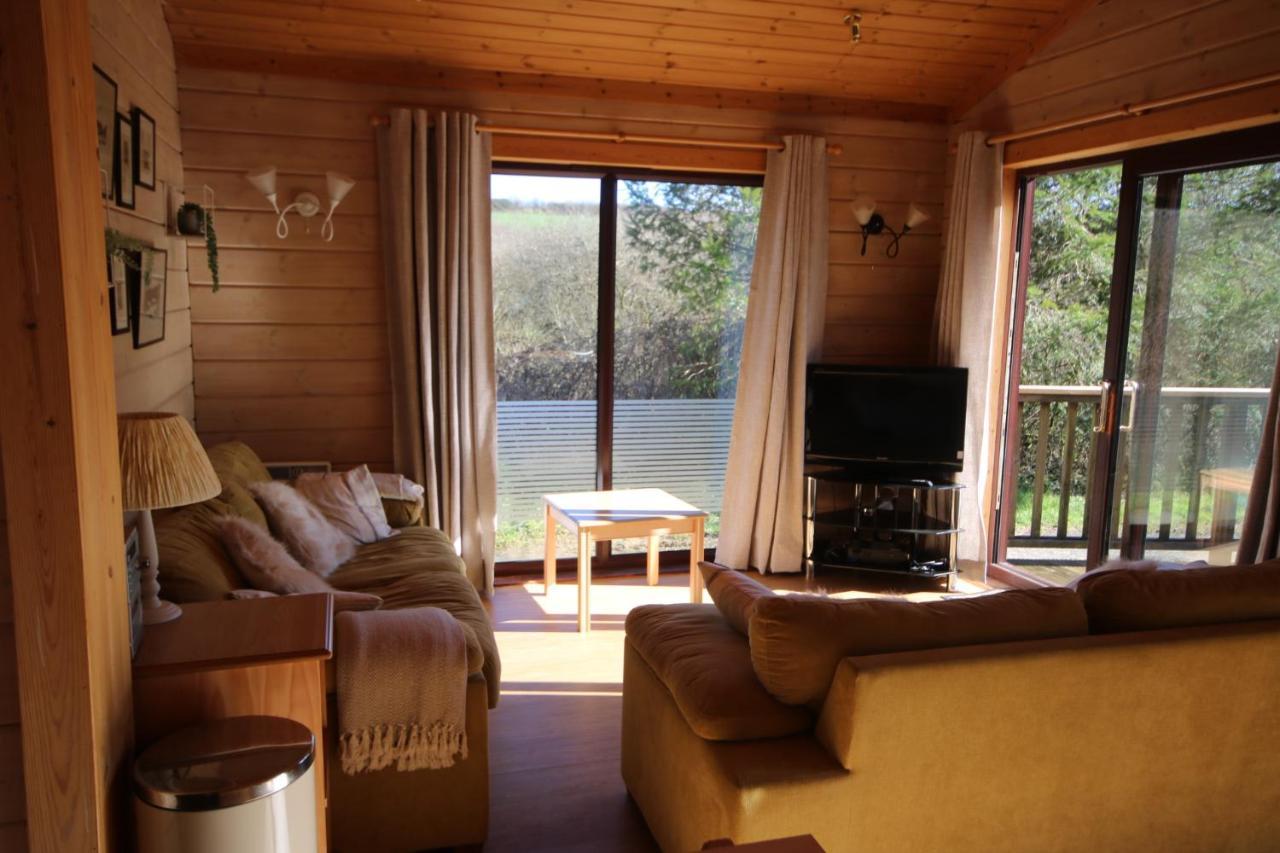 Hartland Hideaway Lodge Woolfardisworthy  Екстер'єр фото